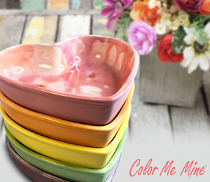 Renton Color Me Mine Candy Heart Bowls